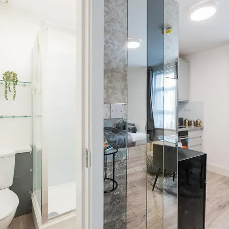 Newly Refurbished Studio In Kensal Green F Londres Exterior foto