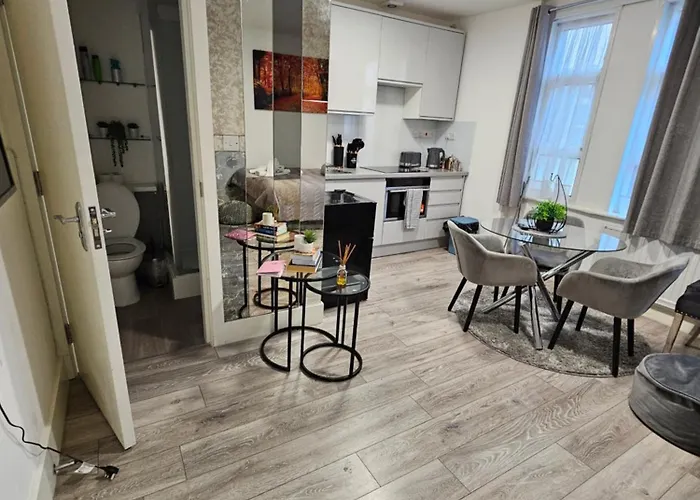 Newly Refurbished Studio In Kensal Green F