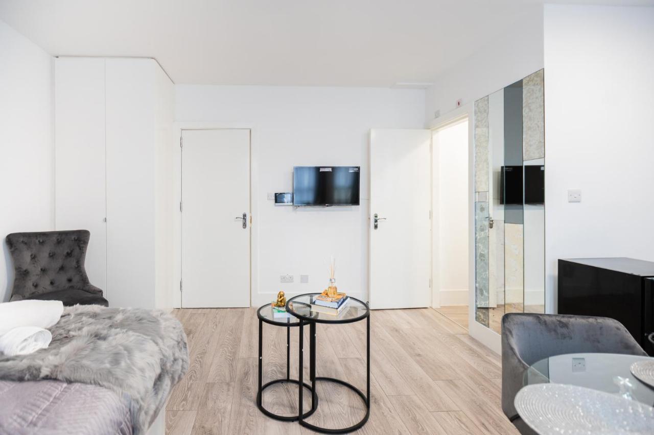 Apartamento Newly Refurbished In Kensal F Londres