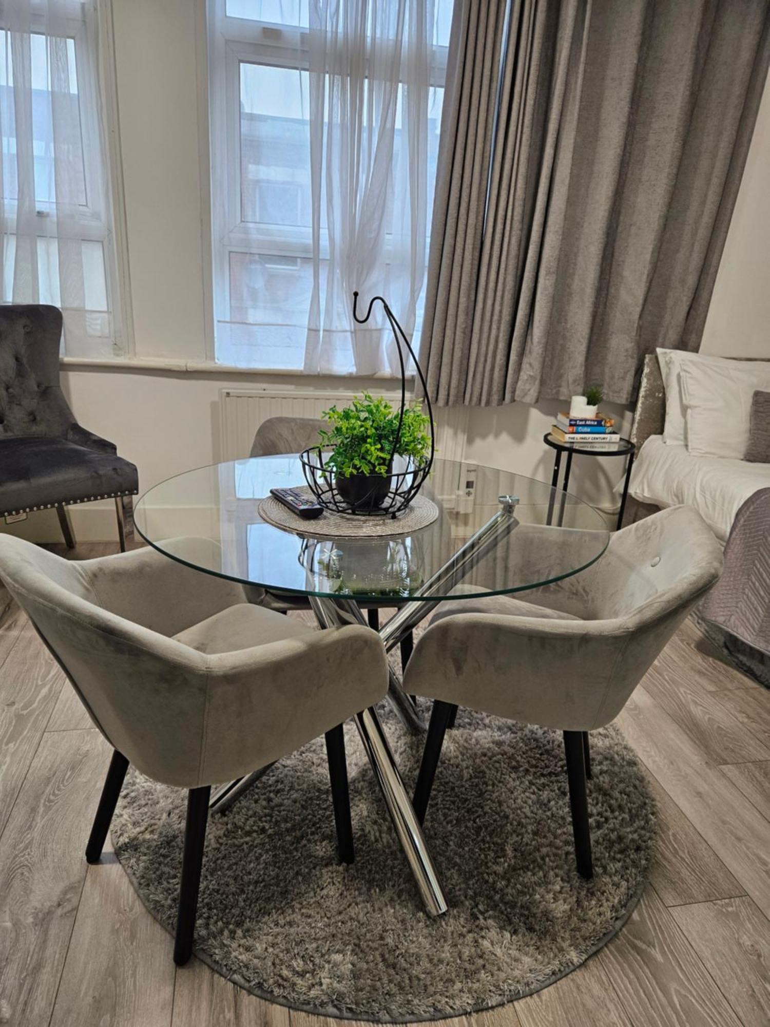 Newly Refurbished In Kensal F Apartamento *
